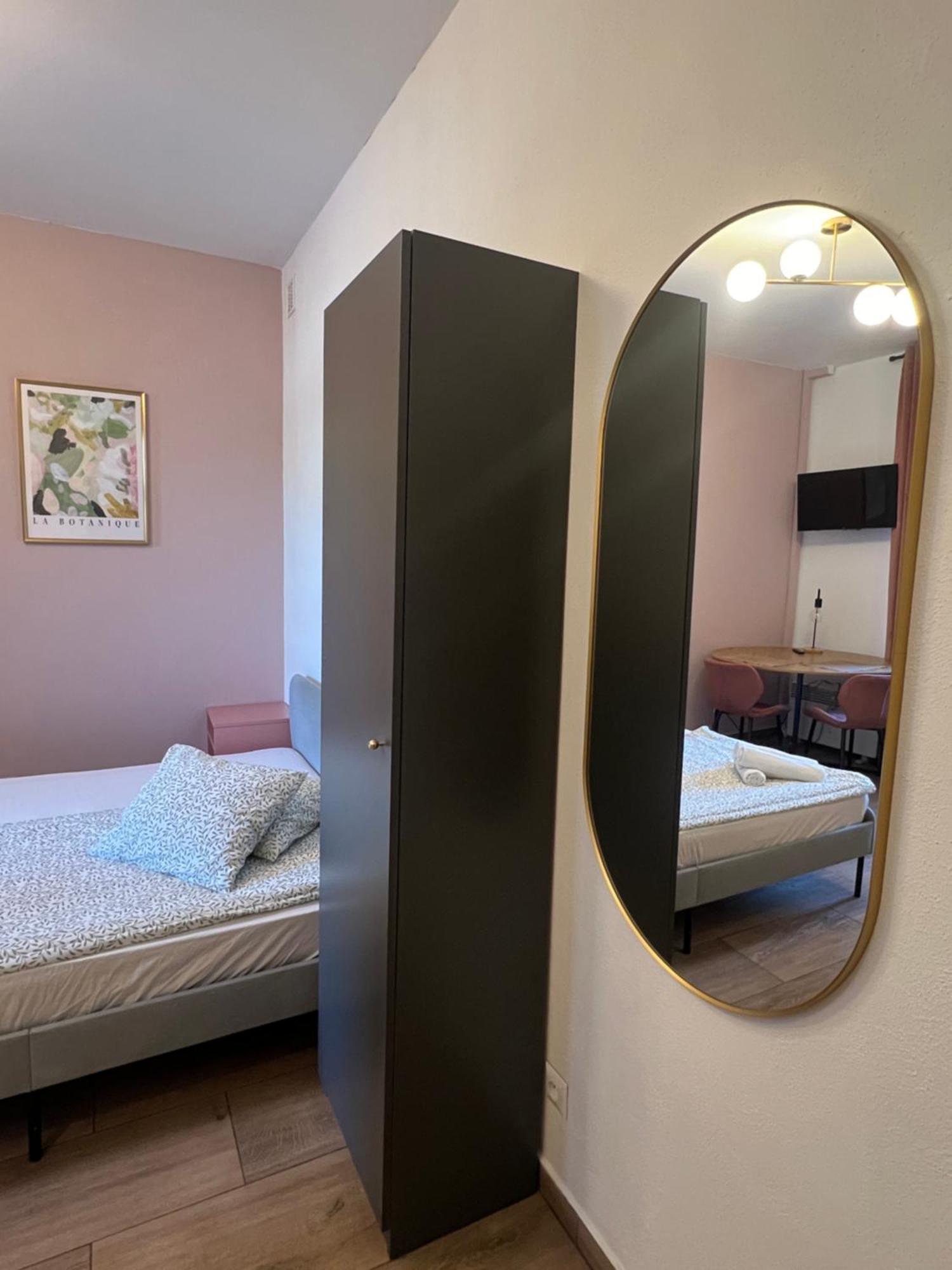 Nalu Apartment No 6 Katowice Bagian luar foto