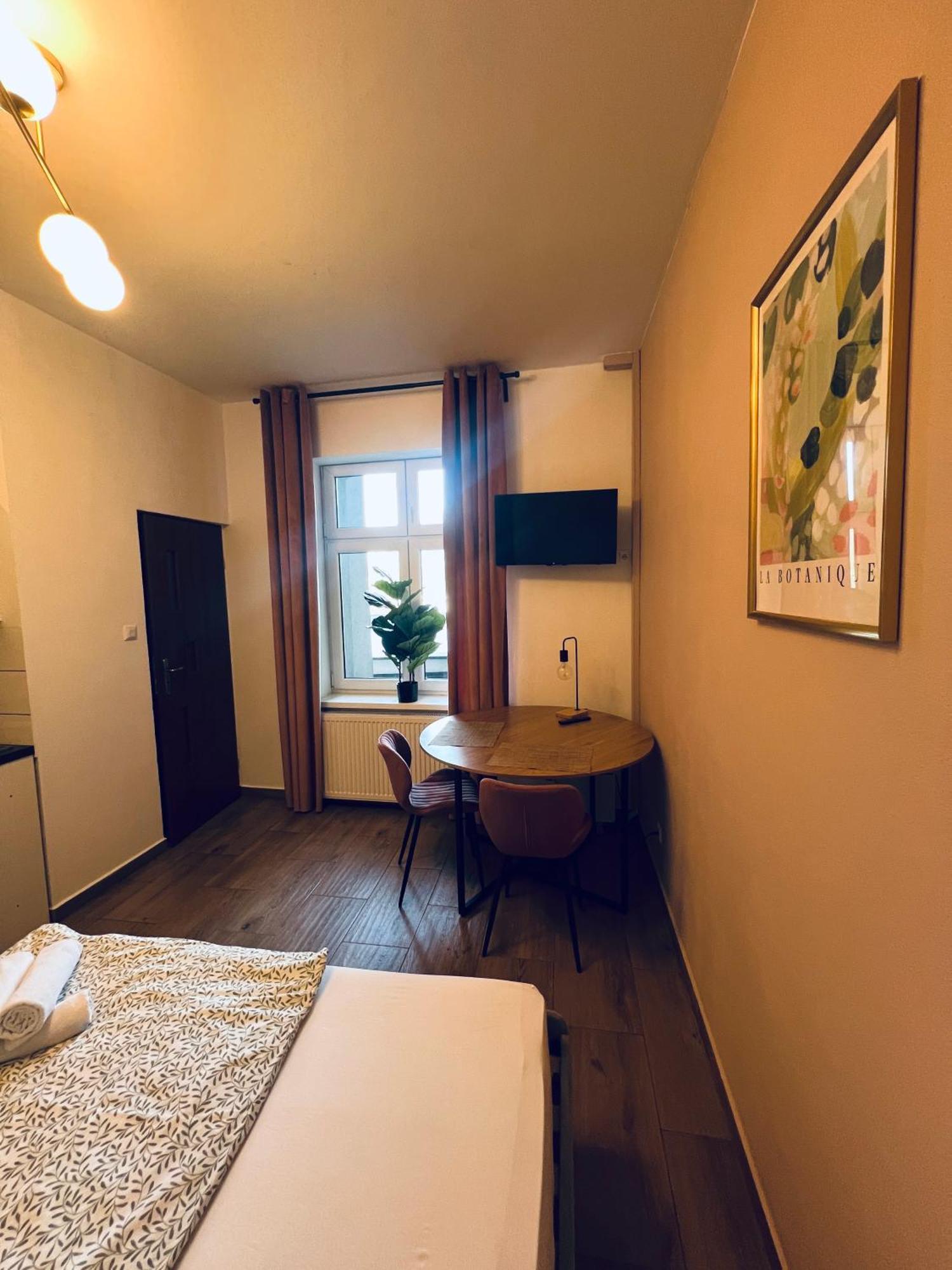Nalu Apartment No 6 Katowice Bagian luar foto